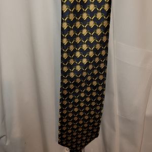 Attractive men's necktie